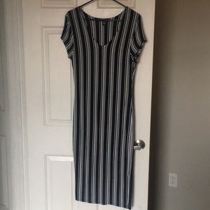 Stripped black and white dress Size L